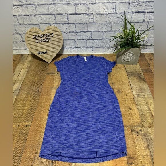 Lululemon &go Where-To Dress
Heathered Sapphire Blue
Style Number: W8653S size 8 - Picture 15 of 16